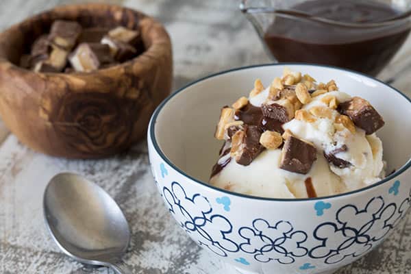 The Best Homemade Snickers Ice Cream