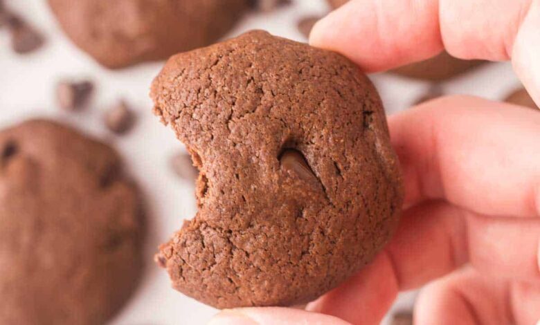 Easy Brownie Cookies Recipe with Crackly Tops