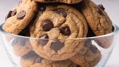 Easy peanut butter and chocolate chip cookies Recipe